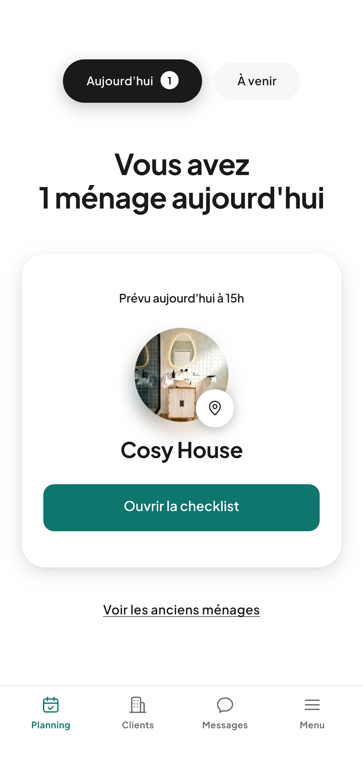 L'application CleanClac côté intervenant : ménage du jour, checklist, réassort, planning